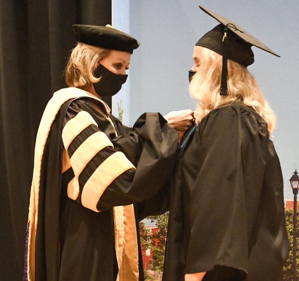 Carver School of Social Work holds pinning/hooding ceremony 2